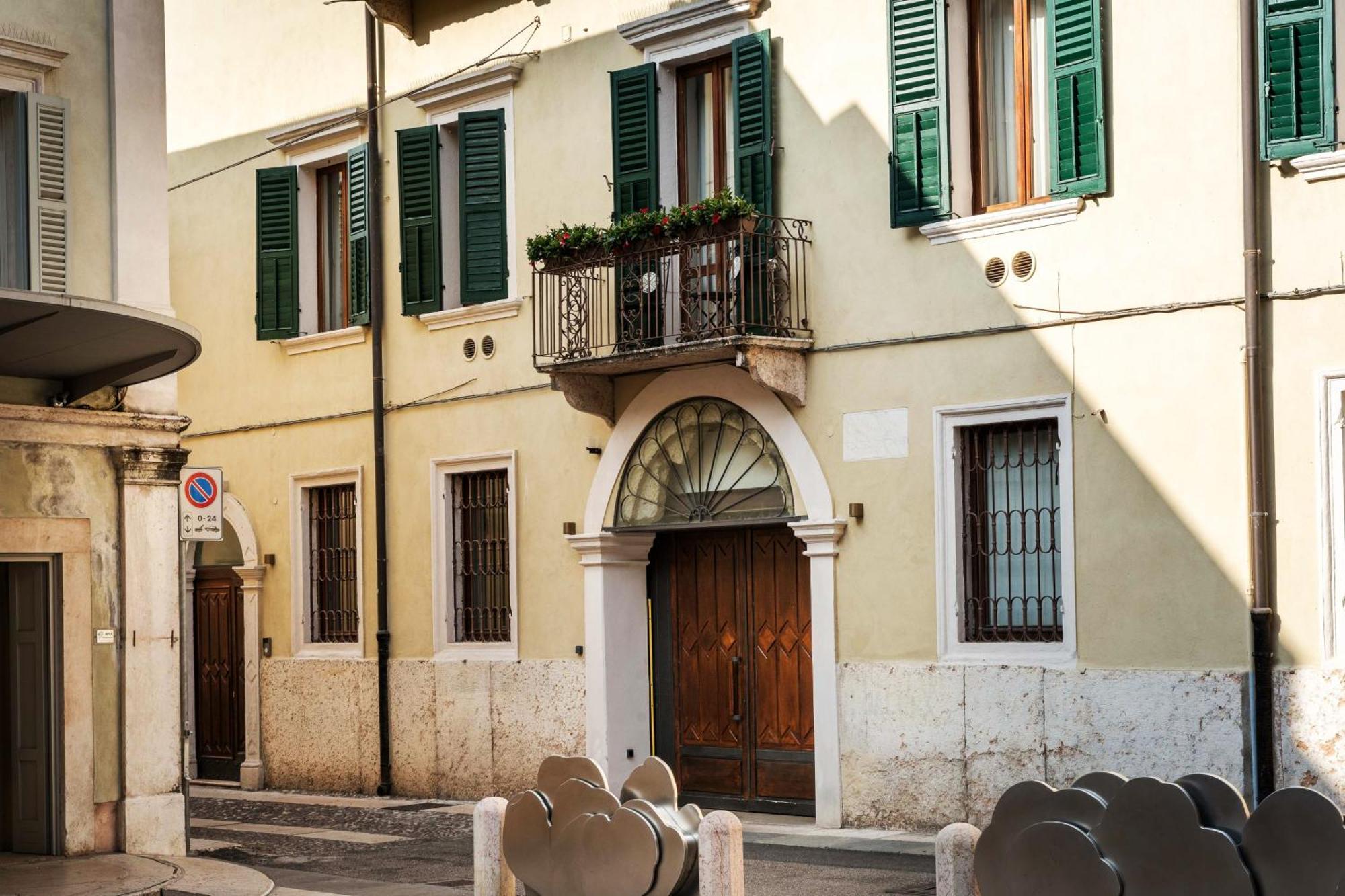 דירות ורונה Palazzo Ristori מראה חיצוני תמונה